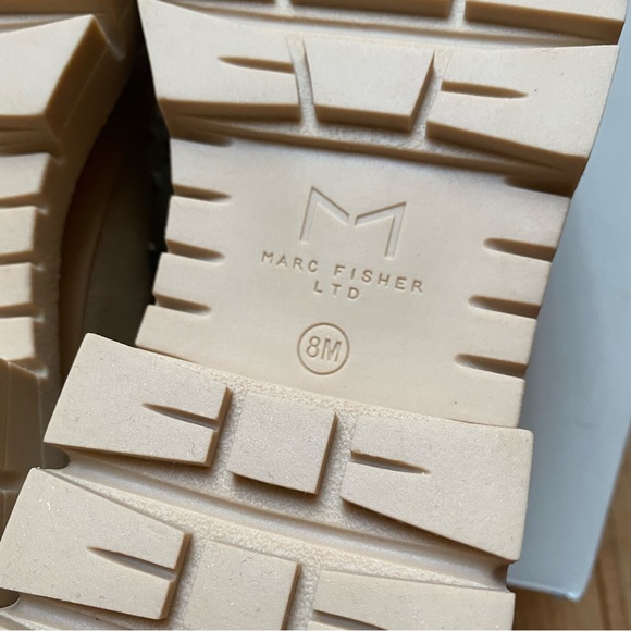 NEW Marc Fisher Cade Shearling Lace Up Combat Bootie in Light Natural 8 - Picture 8 of 11